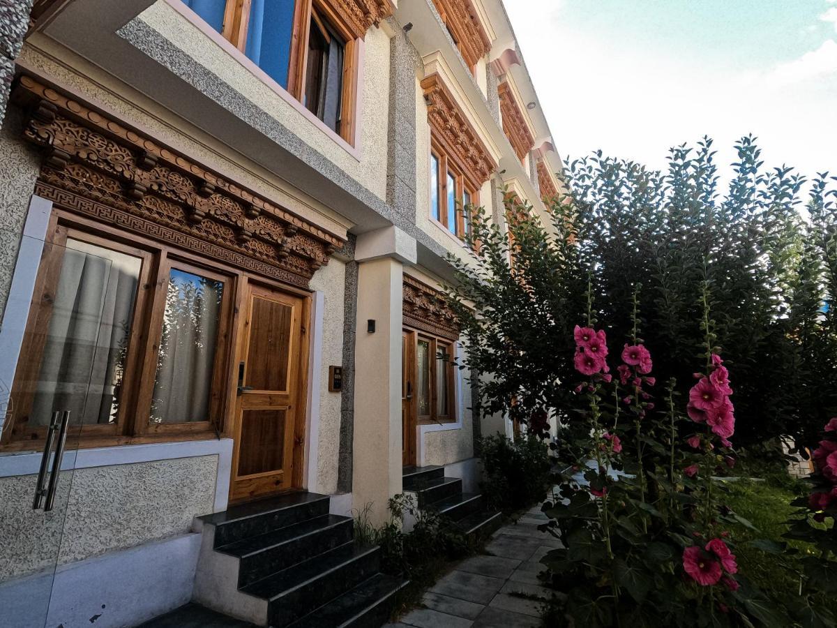 Cho Palace Лех Екстер'єр фото